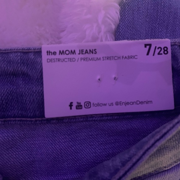 HIGH RISE MOM JEANS - Picture 3 of 3